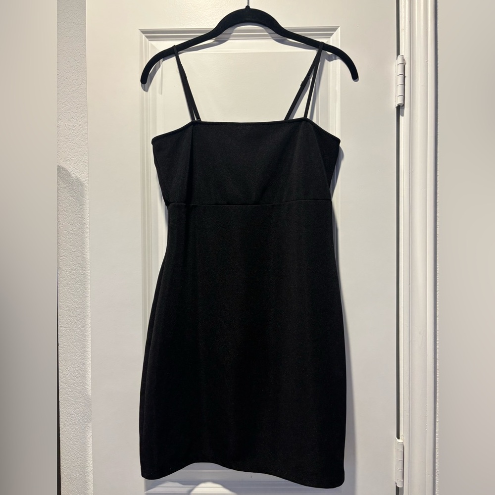 Lucca Couture Black Adjustable Spaghetti-Strap Mini Bodycon Dress Sz M